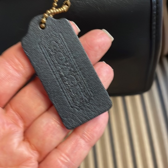 Vintage coach NAVY station bag 5130-VERIFIED AUTHENTIC - Picture 4 of 16